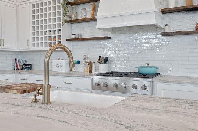 Building Photo - 8400 Ambergill Ct