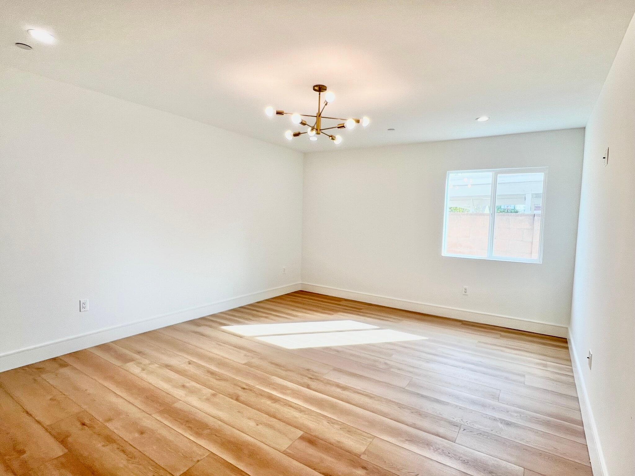 Master Bedroom - 11943 Burton St