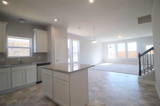 Building Photo - 3419 Hughes Mdw Wy