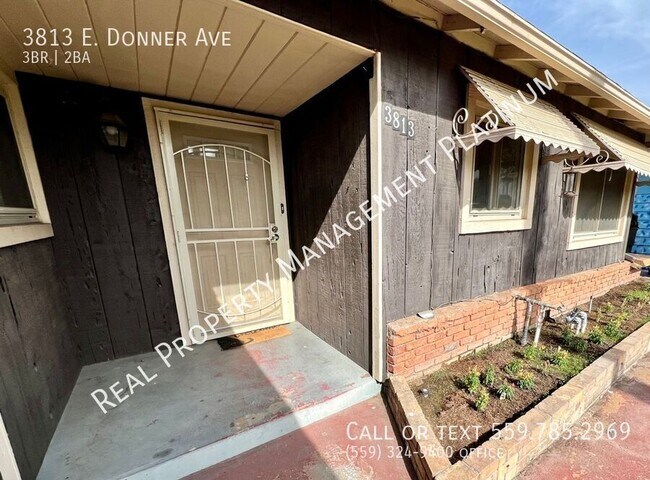 Building Photo - 3813 E Donner Ave