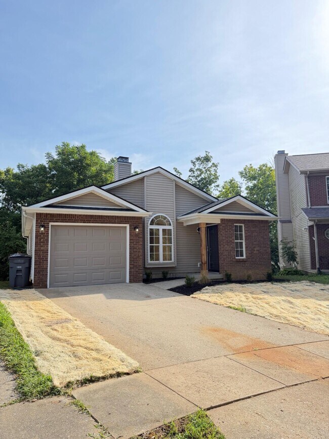 Building Photo - 3309 Squire Creek Way