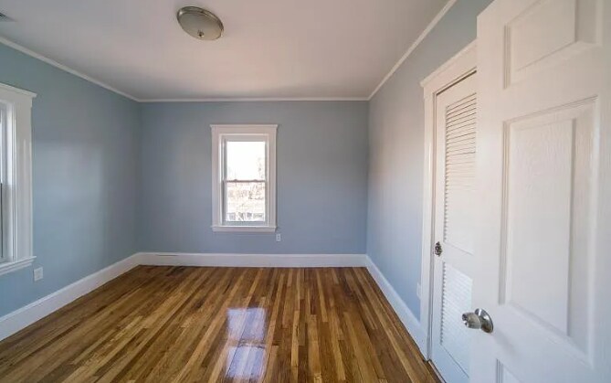 Building Photo - 14 Woodbine Rd