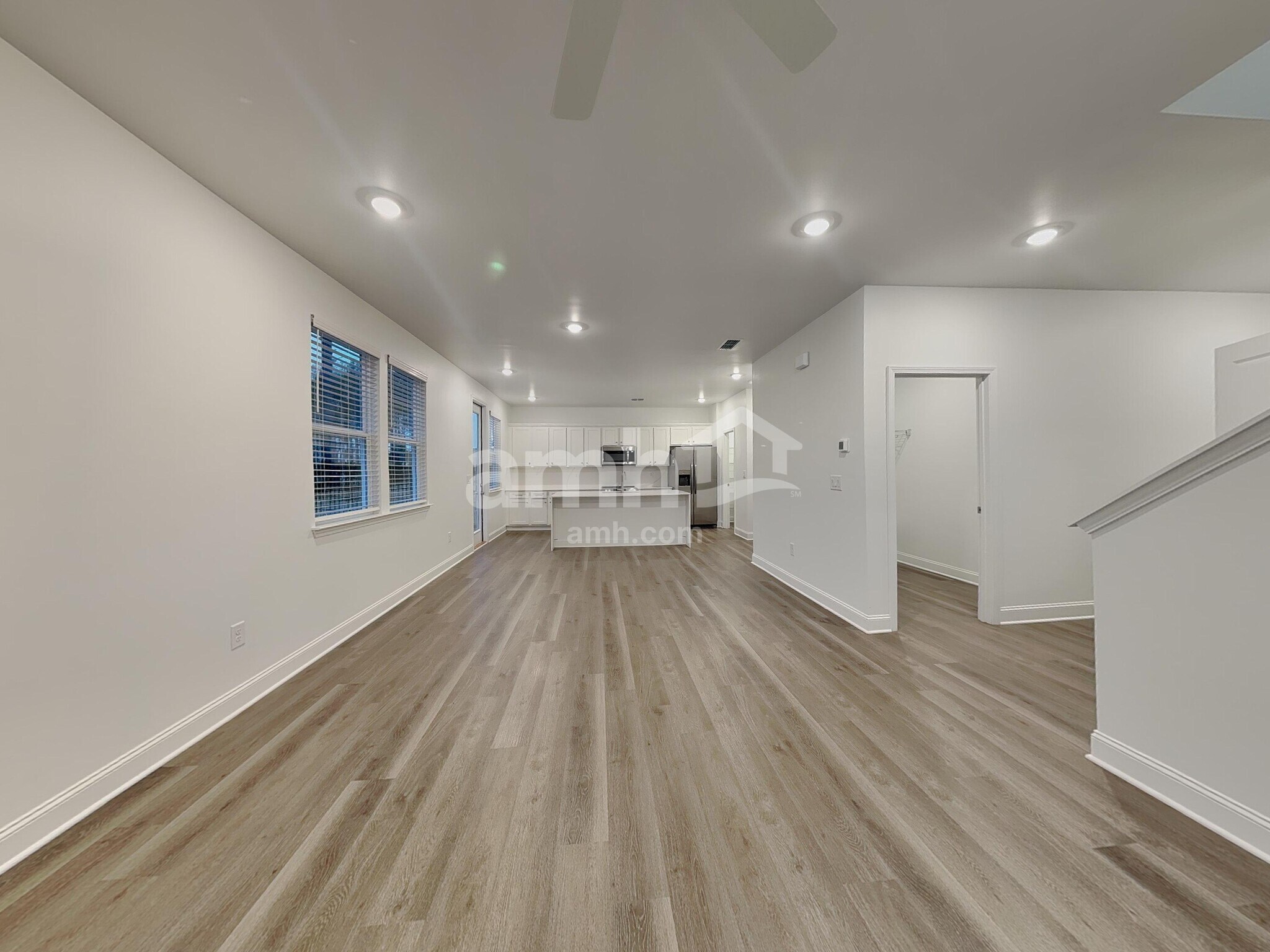 Building Photo - 1488 Aquamarine Dr