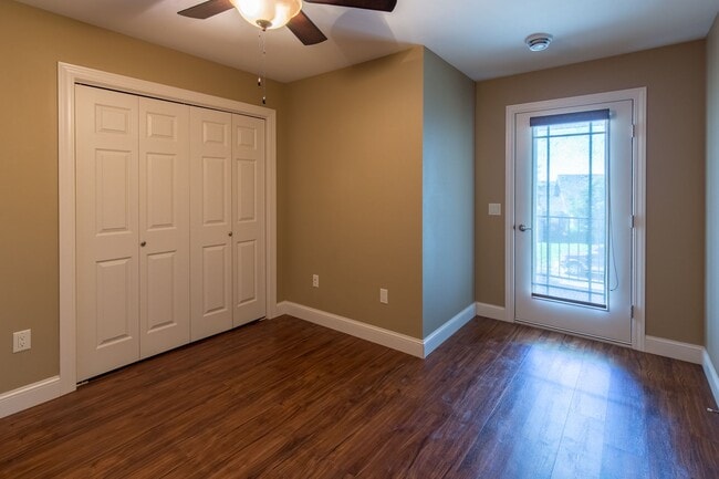 Building Photo - 3350 Crater Lake Ave