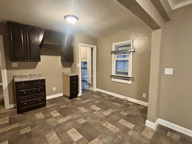 Building Photo - 19675 Rogge St