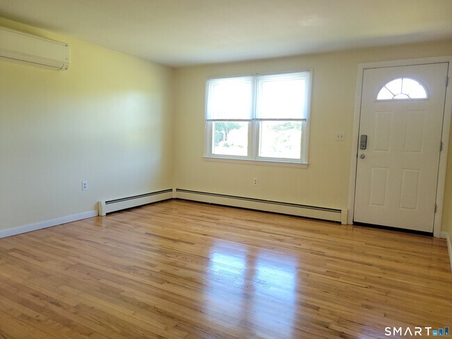 Building Photo - 381 Merrow Rd