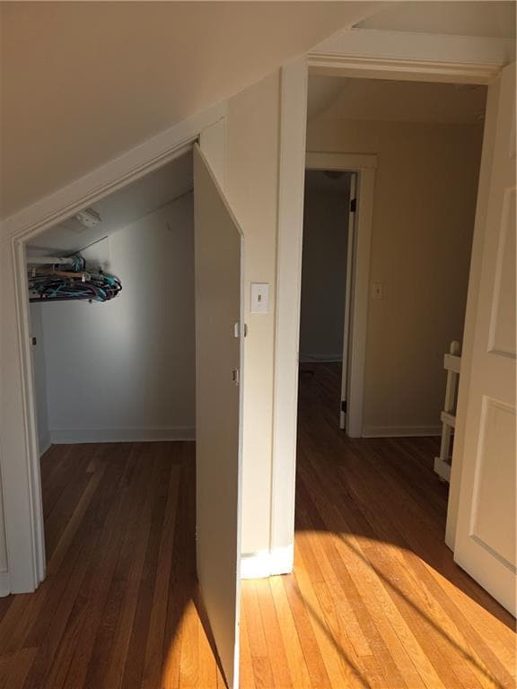 Building Photo - 32 Farewell St