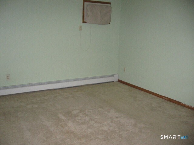 Building Photo - 219 Nichols Dr