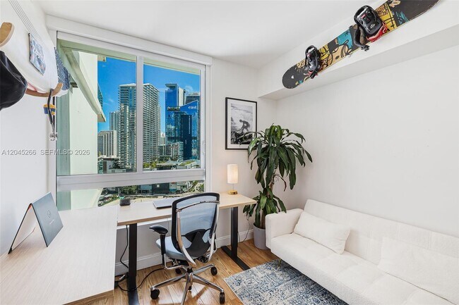 Building Photo - 350 S Miami Ave