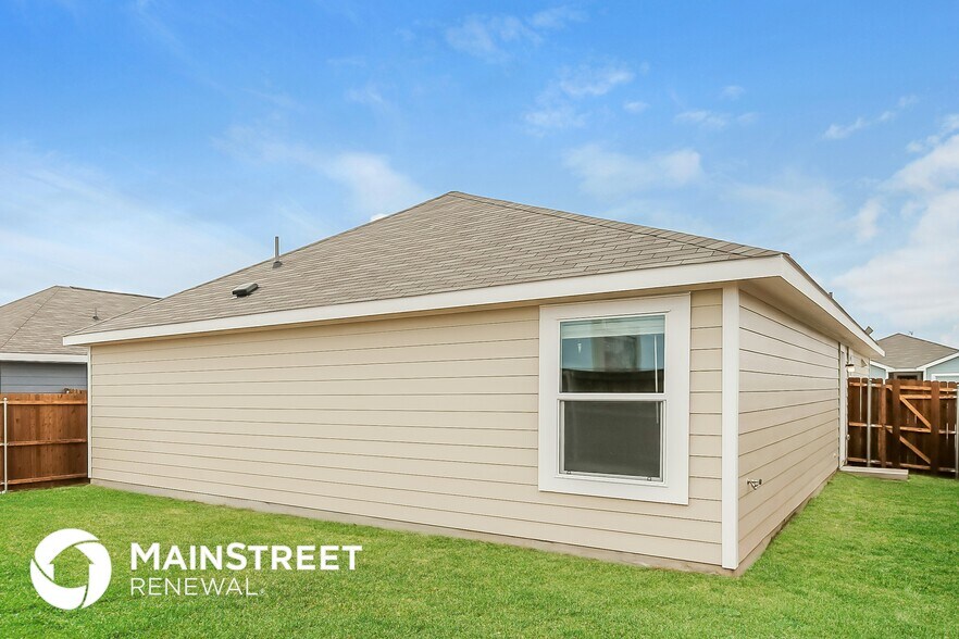 Building Photo - 5801 Rockrose Ln