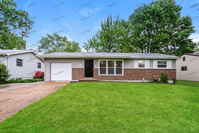 Building Photo - 609 Lynn Haven Ln