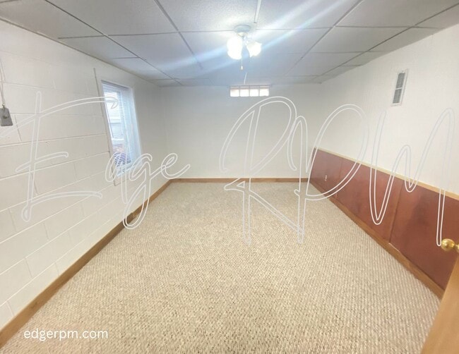 Building Photo - Now Available – Cozy 3 Bed / 2 Bath Ranch!