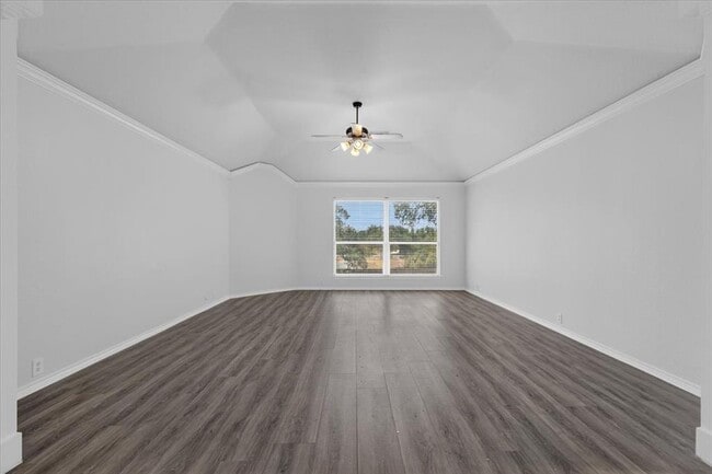 Building Photo - 11217 Jockey Bluff Dr