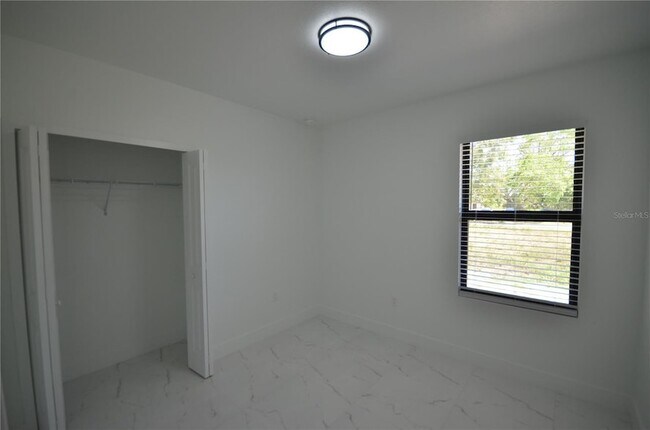 Building Photo - 2188 Barker Blvd