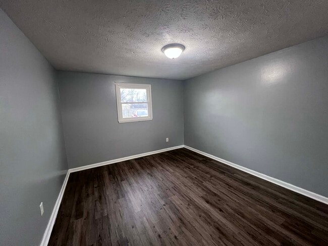 Building Photo - 1110 Leota Dr