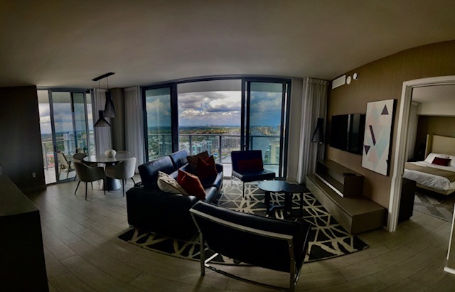 Building Photo - 4010 S Ocean Dr