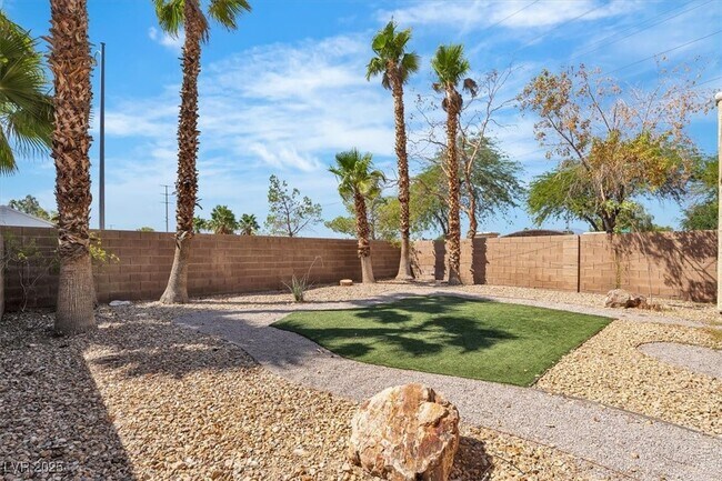Building Photo - 5187 Caprock Canyon Ave