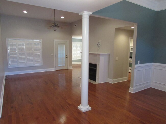 Building Photo - Carolina Palms Subdivision, coming soon!