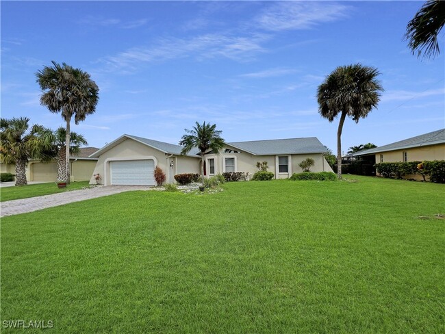 Primary Photo - 2831 SE 19th Pl