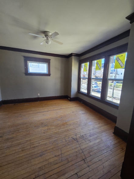 Building Photo - 2566 N 40th St