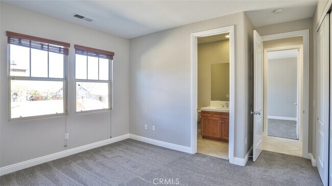 Building Photo - 8134 Sunset Rose Dr