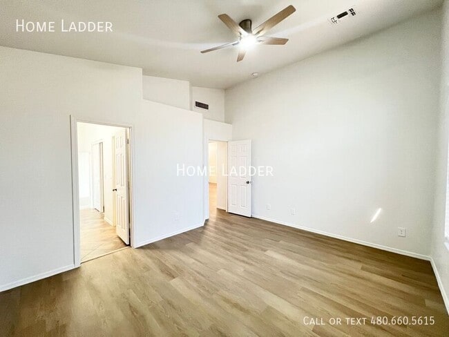 Building Photo - 753 E Whitten St