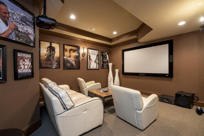 Building Photo - 2170 Heathermoor Hill Dr NE