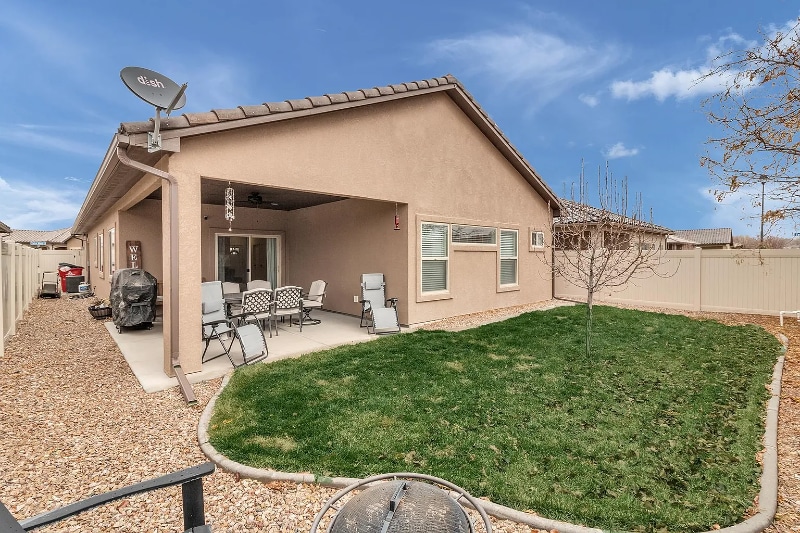 Building Photo - 205 Kelso Mesa Dr