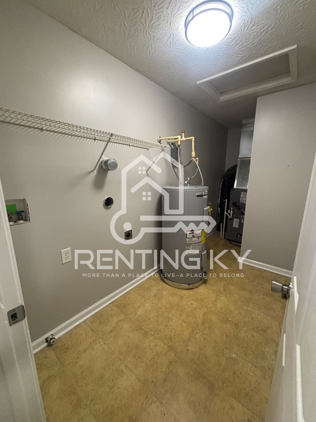 Building Photo - Updates Throughout 2-Bed, 1.5-Bath Townhom...
