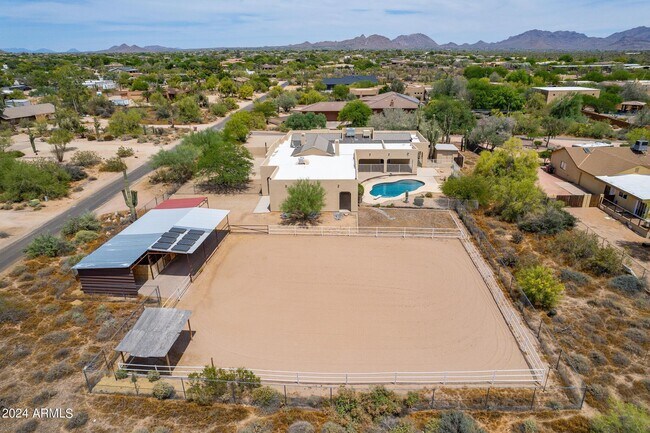 Building Photo - 26960 N 61st St