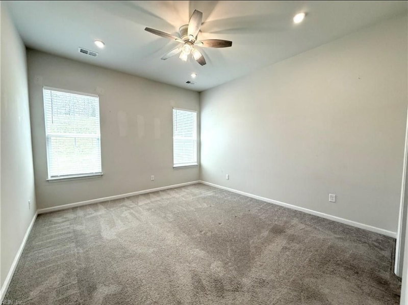 Building Photo - 3432 Foxglove Dr