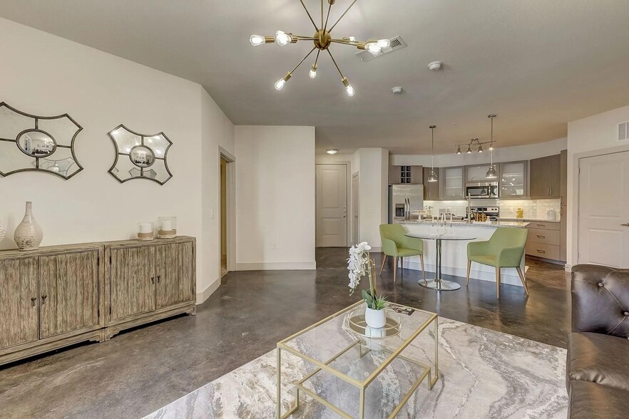 Building Photo - Skyline Farmers Market