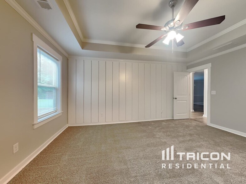 Building Photo - 280 Eagles Pkwy