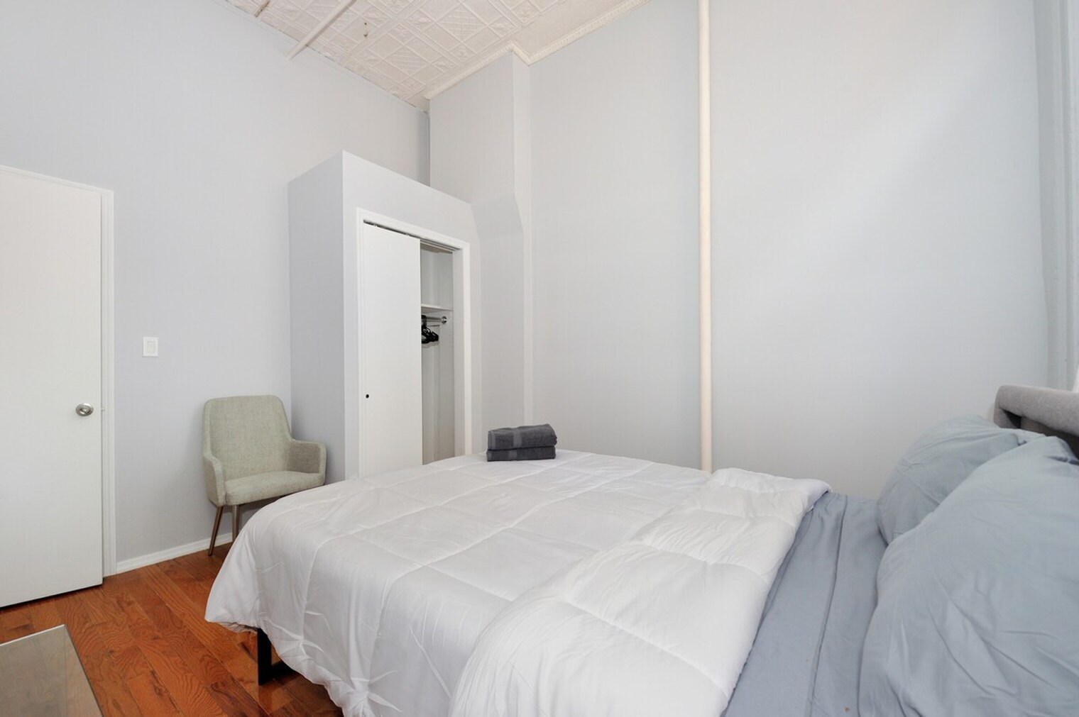 Building Photo - 275 Greenwich St