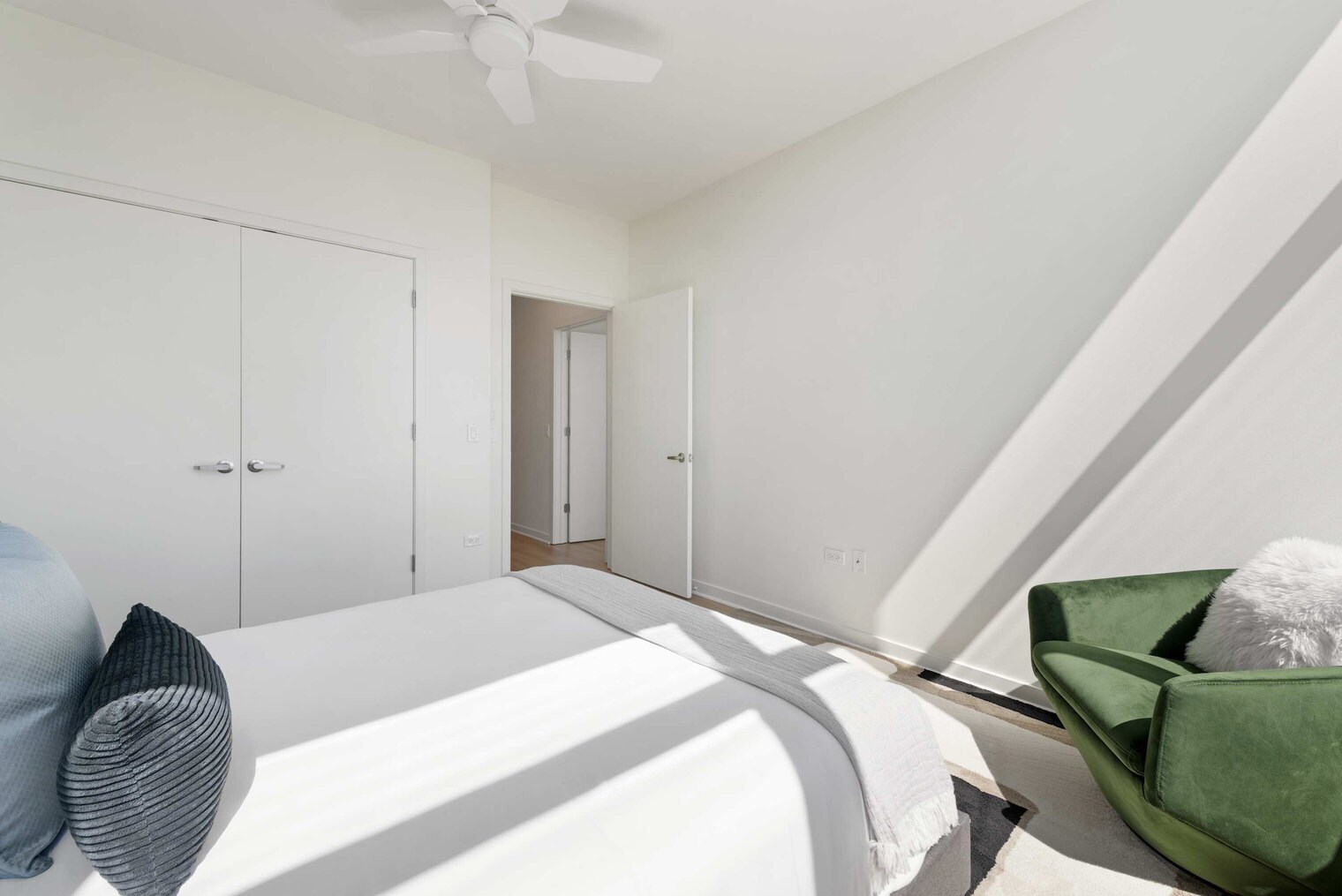 Building Photo - 365 N Halsted St