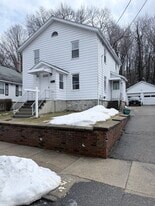 Building Photo - 30 Clark St