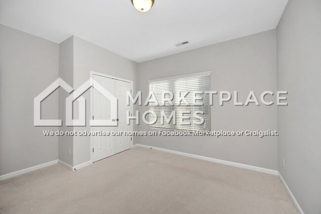 Building Photo - 26639 Kyle Ln