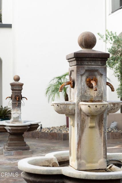 Building Photo - 436 Poli St