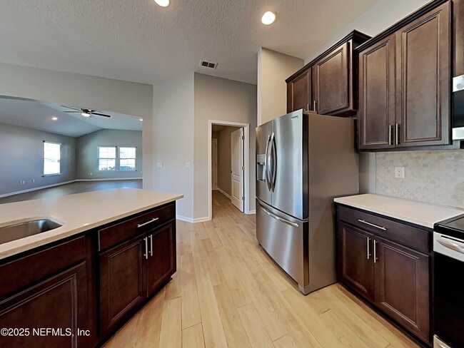 Building Photo - 12601 Itani Ct