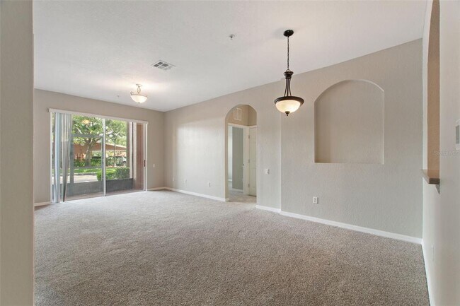 Building Photo - 1351 Venezia Ct