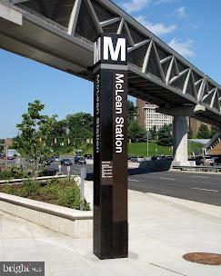 Building Photo - 1570 Spring Gate Dr.