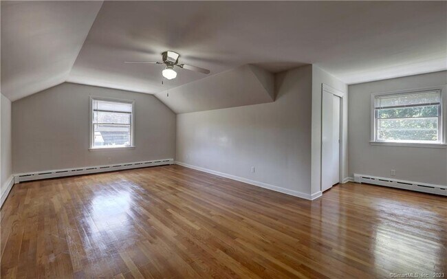 Building Photo - 32 Koger Rd