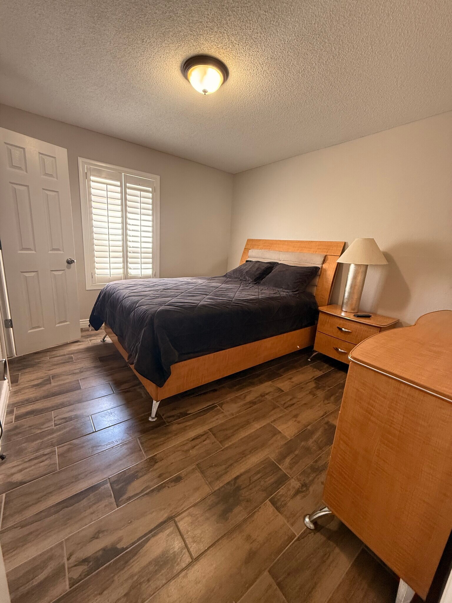 Building Photo - 836 Sunset Park Dr