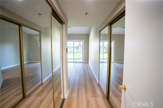 Building Photo - 15061 Fuchsia Ct