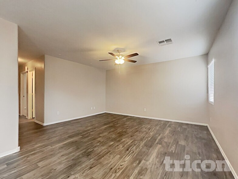 Building Photo - 3820 E Sierrita Rd