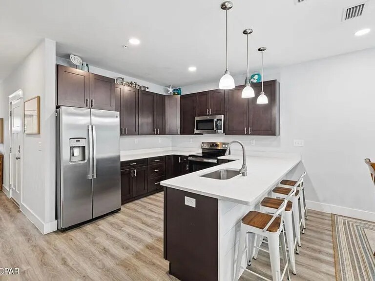 Building Photo - 2226 Joan Ave