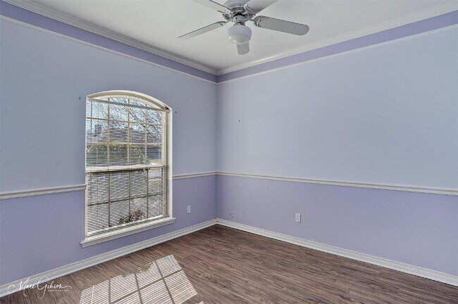 Building Photo - 517 Glenwood St