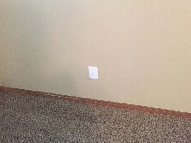 Building Photo - 108 Fair St