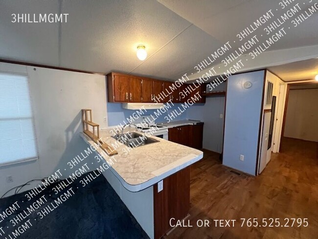 Primary Photo - 234 Valley Brook Cir