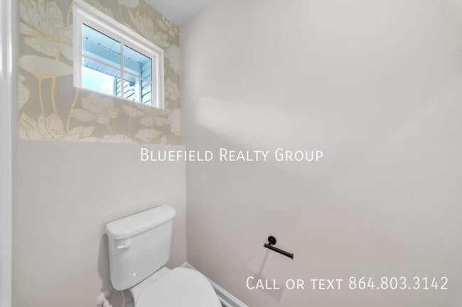 Building Photo - 158 Sarnesfield Wy